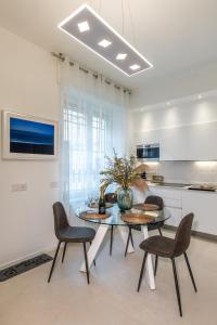 Palazzo Cavour, 34 - Luxury Suite Decumano