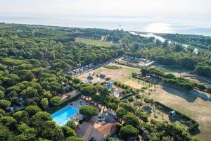 Campings Camping 4 etoiles - Parc aquatique - eeifae : photos des chambres