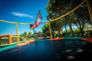 Campings Camping 4 etoiles - Parc aquatique - eeifae : photos des chambres