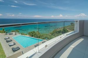 Kymothoe Elite Suites