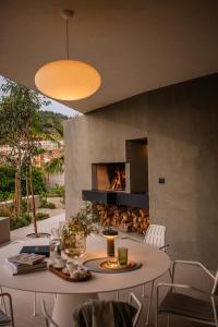 Seaview and Pool House Manu