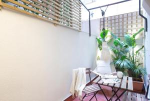 ´Vicens Gem´ Private terrace HS Wi-Fi in Gracia by MyRentalHost