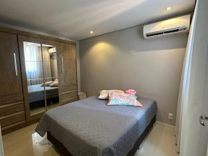 Apto Home Club 250m Praia Picarras 20min Beto Carrero - ORI1105T1