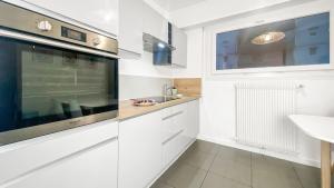 Maisons d'hotes HOMEY LA COLOC BRILLANT - Colocation haut de gamme de 3 chambres uniques et privees / Proche centre-ville et transports en commun / Balcons / Wifi gratuit : photos des chambres
