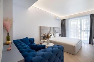 THE Prussian Blue Suite