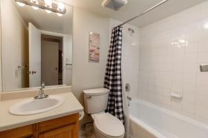 Nine Vail Road Easy Access to Gondola