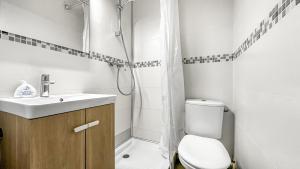 Appartements HOMEY MOSA - Au pied du Tram - Proche centre - Balcon Prive - Wifi et Netflix : photos des chambres