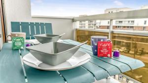 Appartements HOMEY MOSA - Au pied du Tram - Proche centre - Balcon Prive - Wifi et Netflix : photos des chambres