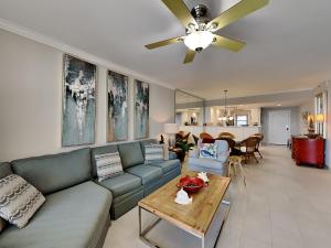 Navarre Towers #1206 - Pelican’s Roost