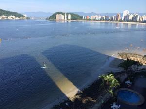 apartamento sao vicente vista mar pe na areia