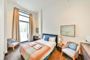 Beautiful trendy apartment sleeps 4