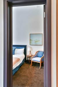 Beautiful trendy apartment sleeps 4