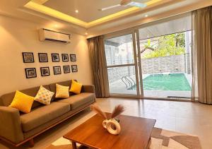 VILLA M- SAVANNAH 7- 5BHK Brand New Villa in Calangute with Private Pool, Near Beach, free Breakfast, north goa