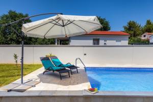Villa Tena with Private Swimming Pool