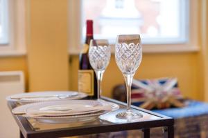 The Vintage - Fitzrovia - by Frankie Says