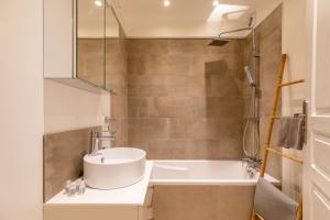 Yanks centre Juan Les Pins 5 min des plages