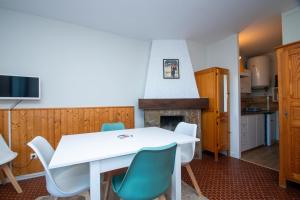 Appartements L-Evasion des Sommets - Studio pieds des pistes : photos des chambres