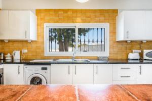 J03 Villa Mabola - Villa