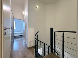 FREE PARKING - Stargate Budapest