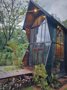 Cheewatra Farmstay Phuket ชีวาตรา ฟาร์มสเตย์ ภูเก็ต