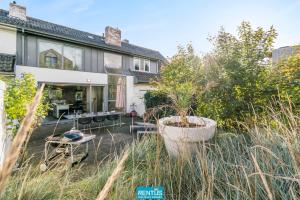 Villa Pippa - house on a short walk from the beach