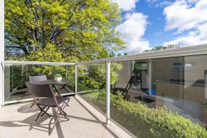 3BR Modern Apt Prime Location 7 Mins to CBD - Hosted by Canstay