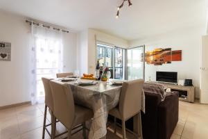 JARDINS MASSENA AP4088 Nice, by Riviera Holiday Homes