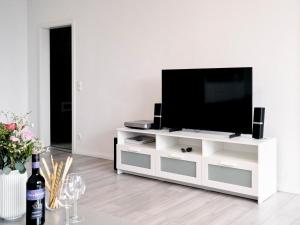 Küstenliebe -mit traumhaftem Meerblick und Balkon