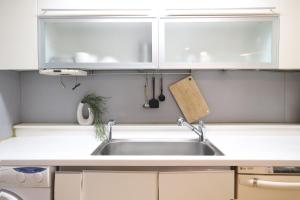 Gangnam Apartment 82m2 2 Bedrooms 2 Private Bathrooms Gangnam Style 2Bdr 2Bath 2Min Walk to Subway Fully Furnished