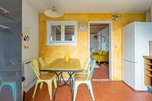 Villas Maison rustique a 11min de Paris, cadre chaleureux : photos des chambres