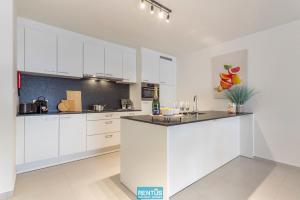 Thyline One - new spacious apartment for 8 persons