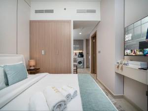 Elegant Studio in Azizi Riviera with Luxury Amenities