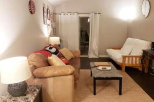 Walk to Sanford Stadium DT view Dawg Friendly