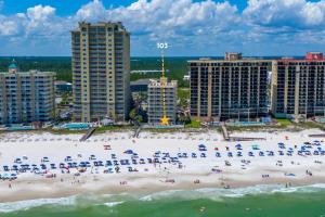 Four Winds 103 by Vacation Homes Collection