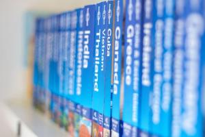 Artist colony cottage with sauna and private garden, and easy walk to city centre