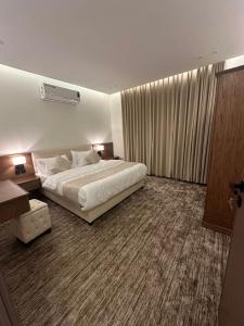 فندق اللحظات السعيدة