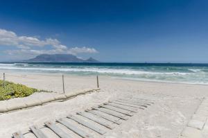 Dolphin Hill Apartment, Cape Town, Dolphin Beach