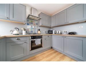 Spacious Home Private Parking Central Newquay