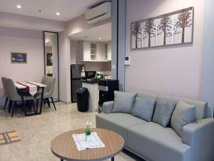 Cozy 2 BR Apartment at Branz BSD