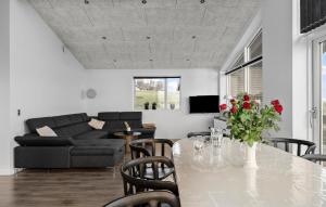 3 Bedroom Stunning Home In Aabenraa