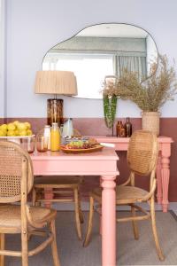 Petit Pineapple House