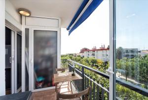 Apto en la playa a 20 min en tren de Barcelona