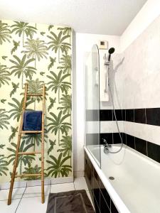 Appartements Bel Appartement T3 de 60m2 avec Parking, Terrasse, proche du Metro et du Periph : photos des chambres