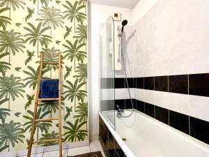 Appartements Bel Appartement T3 de 60m2 avec Parking, Terrasse, proche du Metro et du Periph : photos des chambres