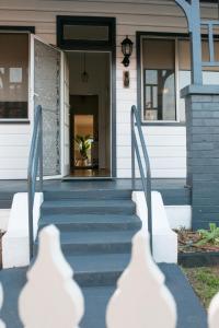 The Sweet Grapevine Cottage