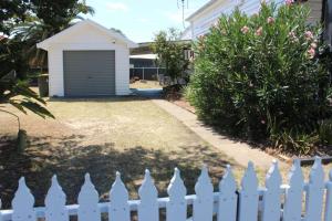 The Sweet Grapevine Cottage