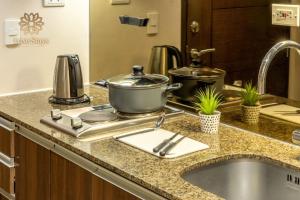 Luxurious 1BR Suite at One Uptown BGC