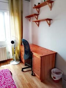 Habitación doble exterior en piso compartido