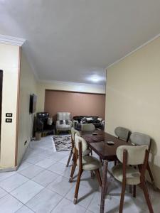 4BR Apartment in Manial Island
