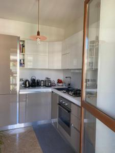 Bright Flat Prada District